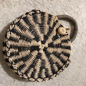 Knitted crossbody